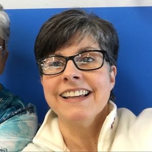 Meet your Posher, Julie